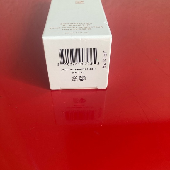 JACLYN COSMETICS Skin Perfecting Blurring Tint- Smooths - RICH -1 Oz. NIB - Picture 3 of 7